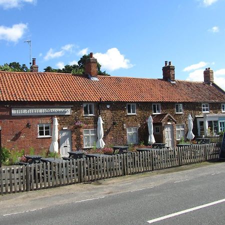 Hayfields Villa Grimston Exterior photo